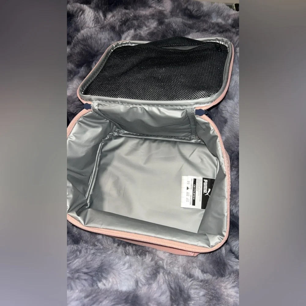PUMA Formstripe lunch bag pink and blue